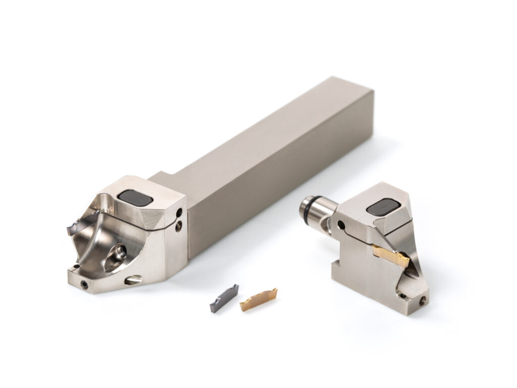 超モノづくり部品大賞　機械・ロボット部品賞を自動盤用突切り工具「TungShortCut」が受賞致しました。